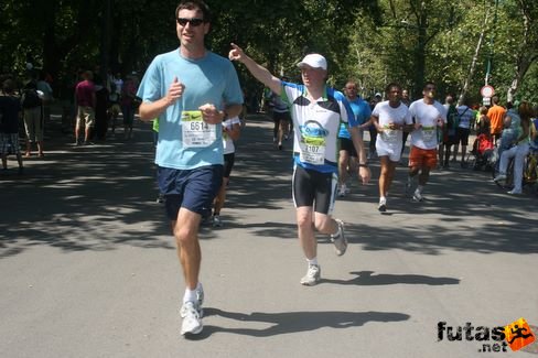 Enoch David, Aartman Jan Budapest Félmaraton futás