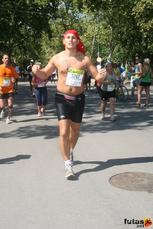 Ernő Budapest Félmaraton futás