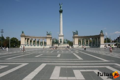 Budapest Hősök tere, Budapest Heroes' Square Budapest Félmaraton futás