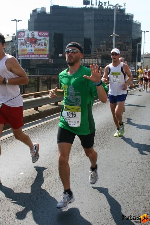 Tóth László Budapest Félmaraton futás
