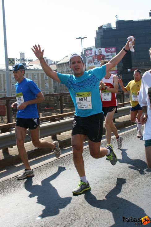 Kapulica Aleksandar Kapulica  Belgrade Budapest Félmaraton futás