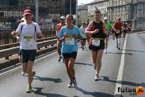 Németh Sándor, Klemné Zabó Ágnes Tárnok Sprint SE, Pataki Róbert Poroszkálók Se Budapest Félmaraton futás