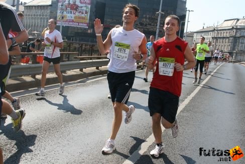 Bardóczy Bence és Sára Tamás Budapest Félmaraton futás