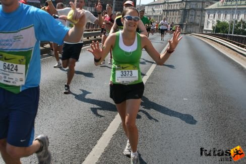 Seres Sára félmaraton futó Budapest Félmaraton futás