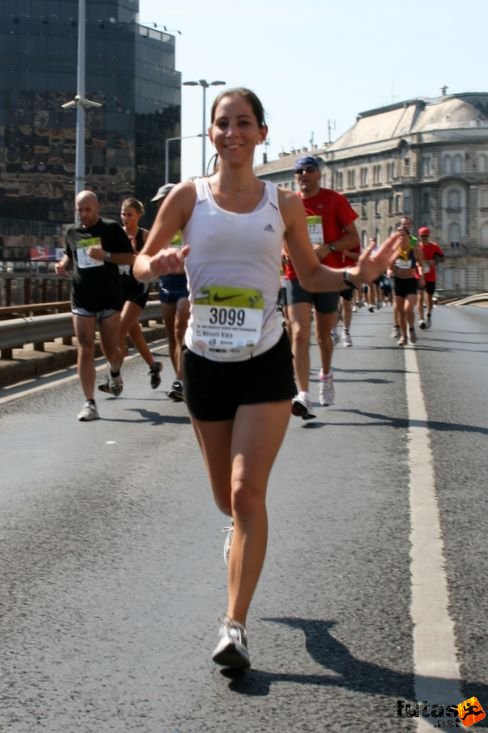Klára Budapest Félmaraton futás