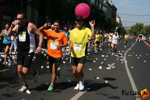 Attila és Andris Budapest Félmaraton futás