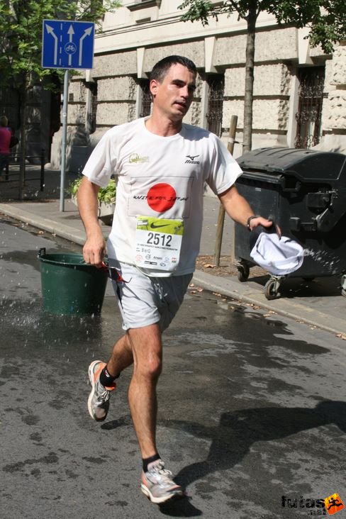 BierQ Budapest Félmaraton futás