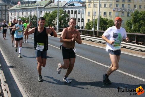 Pintér Marc Budapest Félmaraton futás