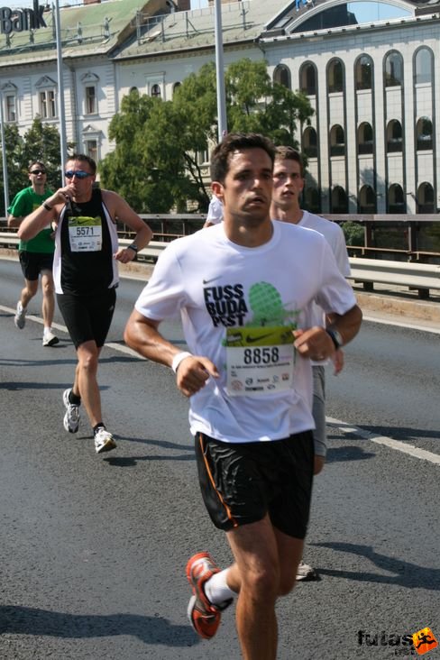 Penacpo Turreno Barabo Budapest Félmaraton futás