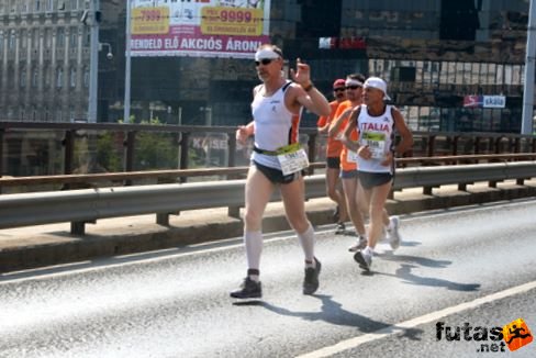 Steve, Marra Giuseppe Carmine Budapest Félmaraton futás