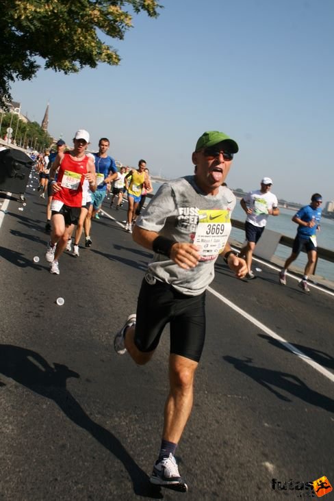 Mátyus F. Csaba Budapest Félmaraton futás