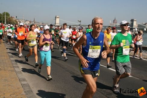 Hajdú János István Budapest Félmaraton futás