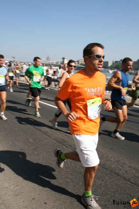 budapest_half_marathon_7074.jpg Budapest Félmaraton futás