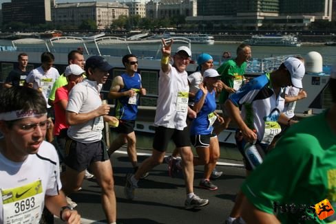 Lukács László Budapest Félmaraton futás