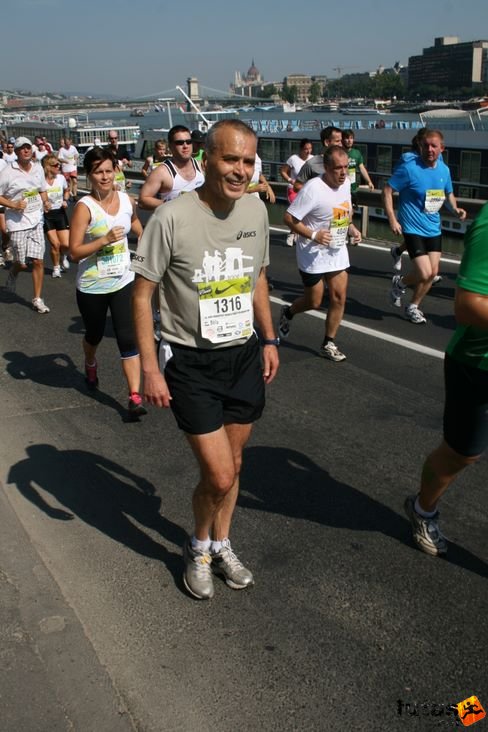 budapest_half_marathon_7159.jpg Budapest Félmaraton futás