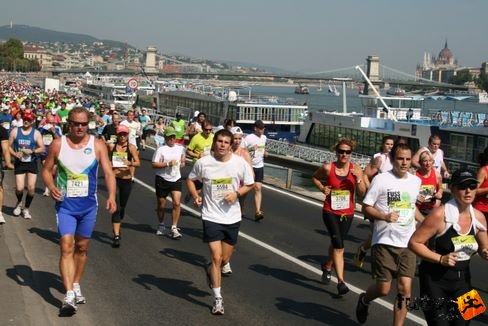 Post René Budapest Félmaraton futás