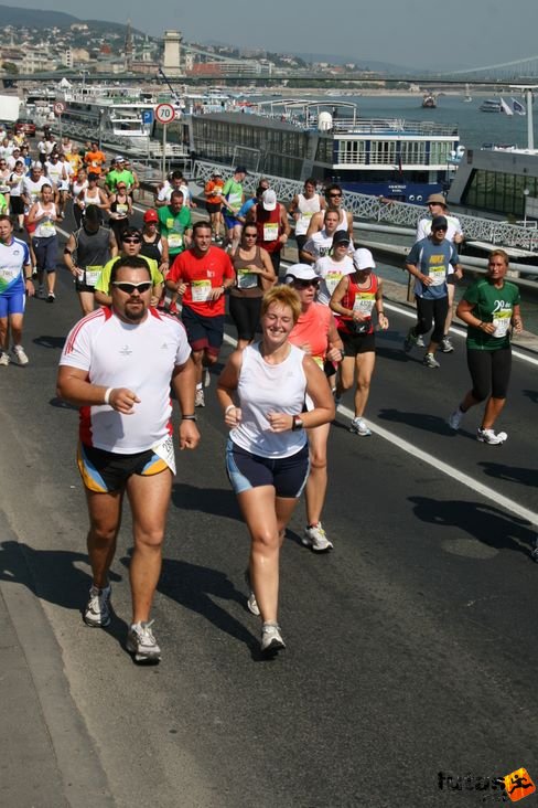 Kókusz és Tandi Budapest Félmaraton futás