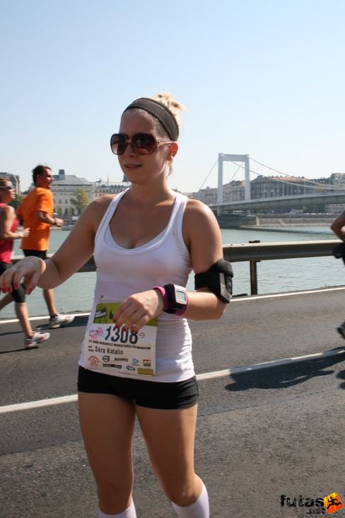 Kata Budapest Félmaraton futás