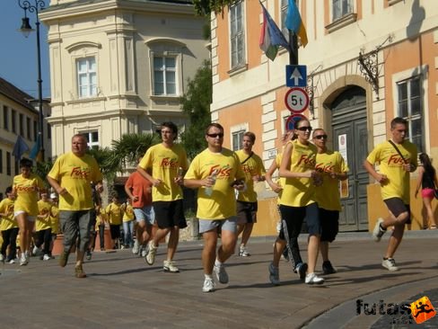 fuss_rakkutatasert_pecs_042.jpg Fuss a Rákgyógyításért Pécsen futás