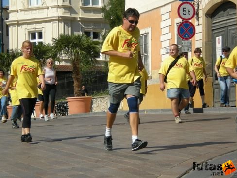 fuss_rakkutatasert_pecs_045.jpg Fuss a Rákgyógyításért Pécsen futás