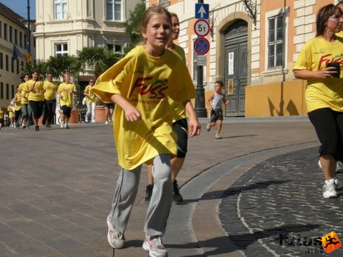 fuss_rakkutatasert_pecs_051.jpg Fuss a Rákgyógyításért Pécsen futás