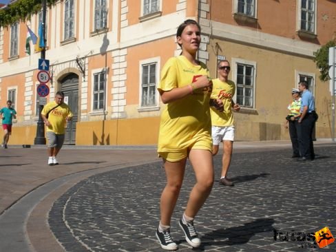 fuss_rakkutatasert_pecs_070.jpg Fuss a Rákgyógyításért Pécsen futás