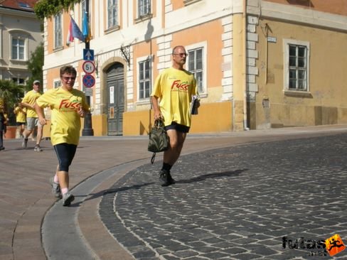 fuss_rakkutatasert_pecs_072.jpg Fuss a Rákgyógyításért Pécsen futás