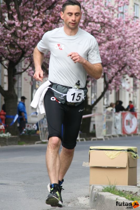 Futás Sárváron, Máró Csaba