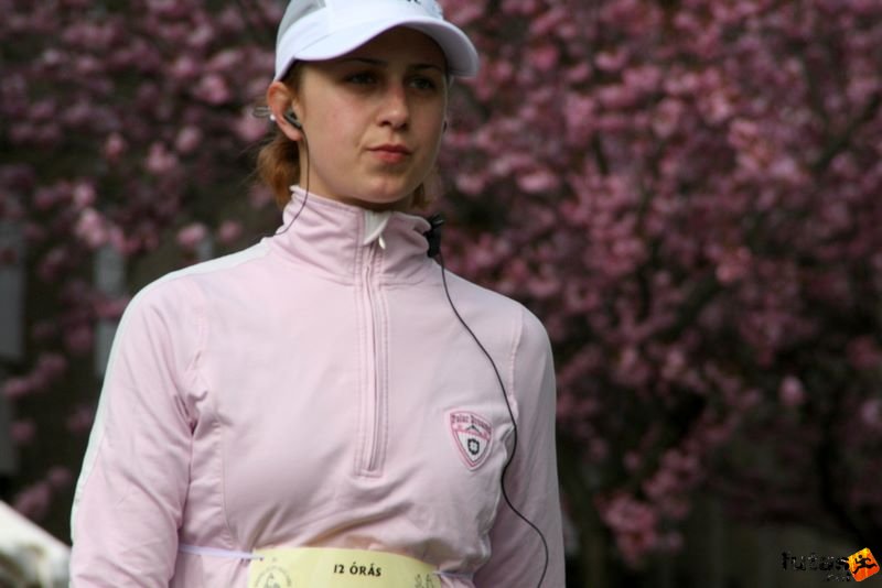Futás Sárváron, RÉVÉSZ Katinka 12 órás futó