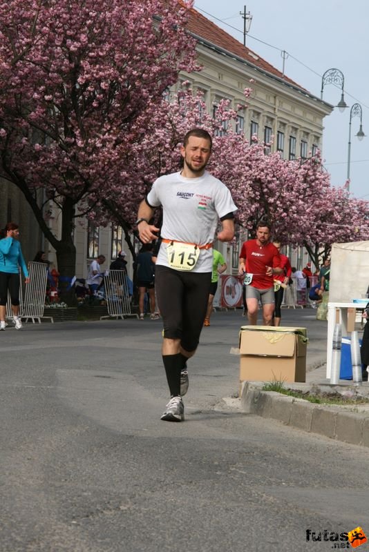 Futás Sárváron, MOLNÁR Péter