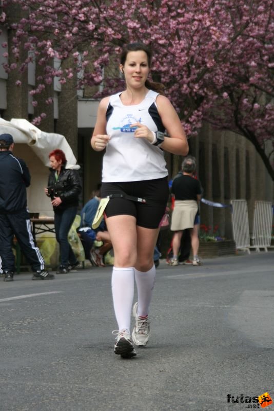 Futás Sárváron, Judit