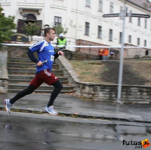 valtofutas_614 Történelmi Váltófutás futás
