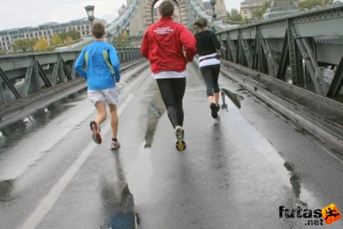 valtofutas_650 Történelmi Váltófutás futás