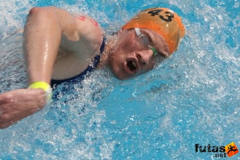úszó levegővétel Évadnyitó triatlon a Margitszigeten