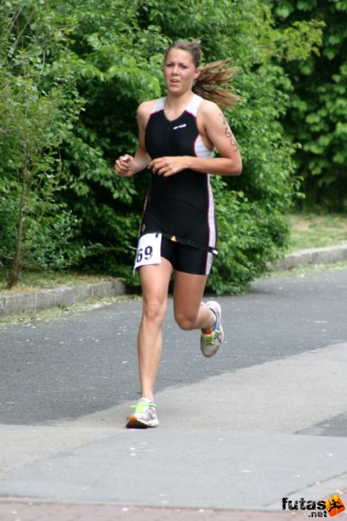 Hargitai Henrietta Évadnyitó triatlon a Margitszigeten