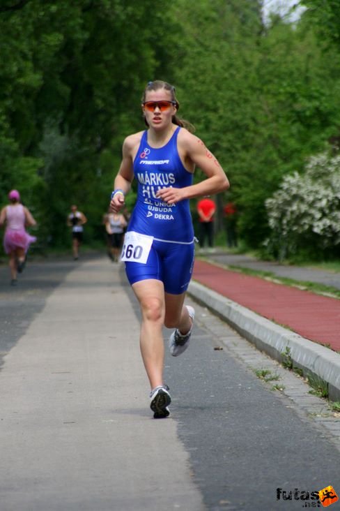 Márkus Emese Uniqa Team Újbuda SE Semmelweis Egyetem Testnevelési és Sporttudományi Kar Évadnyitó margitszigeti triatlon