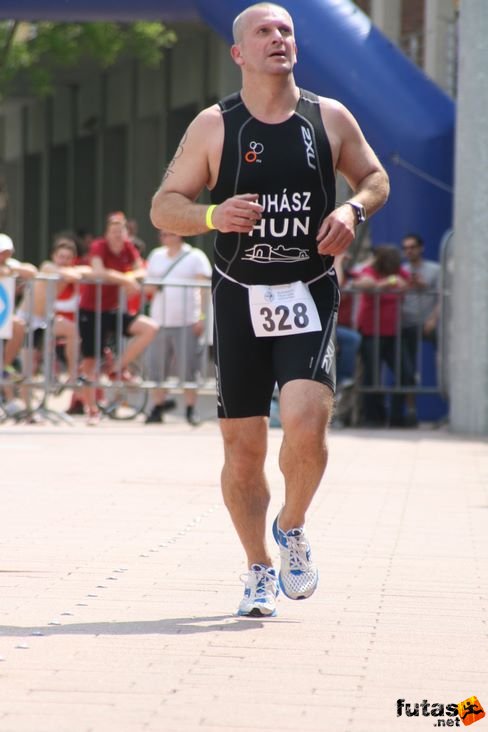 Juhász Péter Évadnyitó margitszigeti triatlon