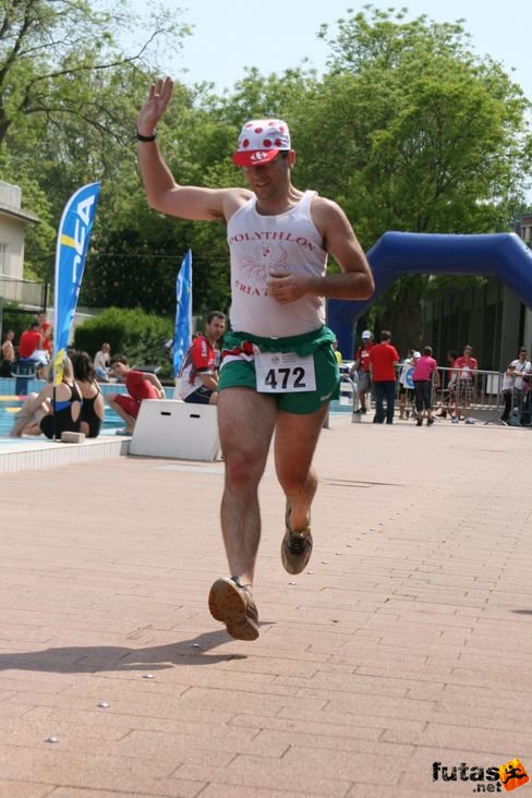 ELTE BEAC Polythlon Évadnyitó margitszigeti triatlon