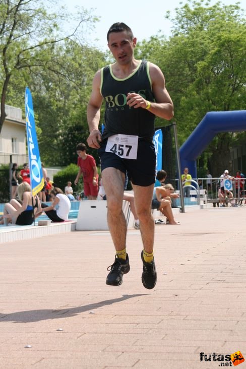 Oleár Gábor trialoni befutója Évadnyitó margitszigeti triatlon