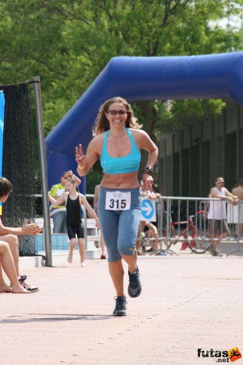 Vad Noémi triatlon Évadnyitó margitszigeti triatlon