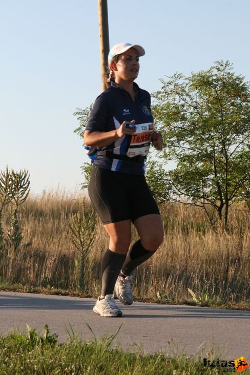 Teresa Couto Portugal 31:53:09 Ultrabalaton futás