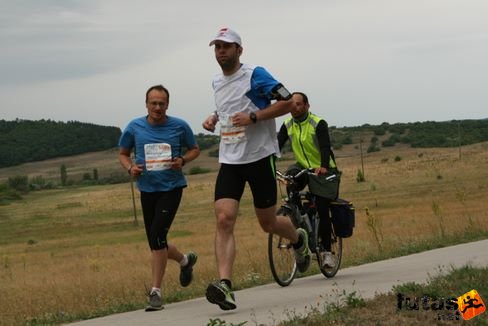 váltósok Ultrabalaton futás