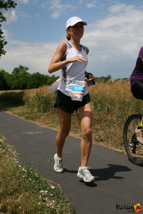 Makai Viki Hungary	26:44:14 Ultrabalaton futás