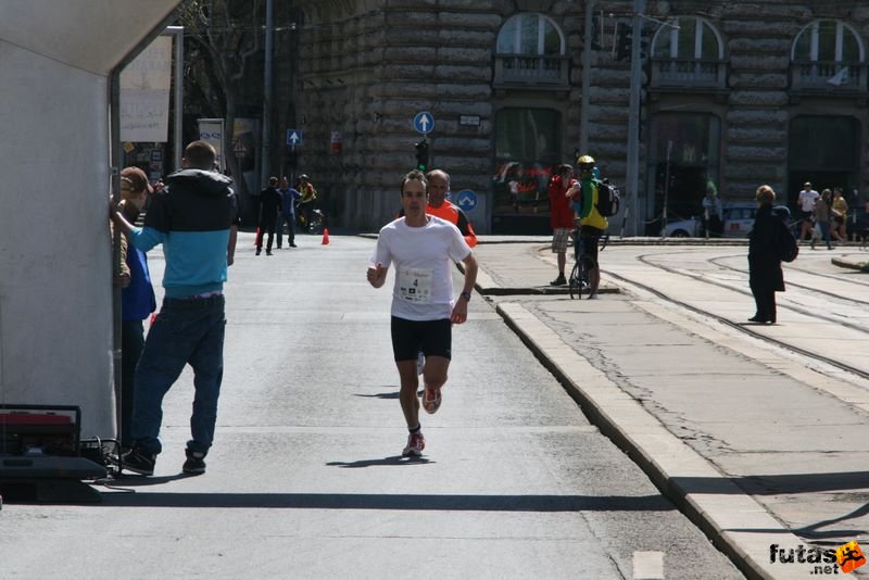 Vivicittá Félmaraton Futóverseny Budapest, Beda Szabolcs