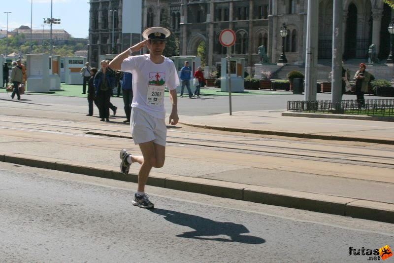 Vivicittá Félmaraton Futóverseny Budapest, Zsolt