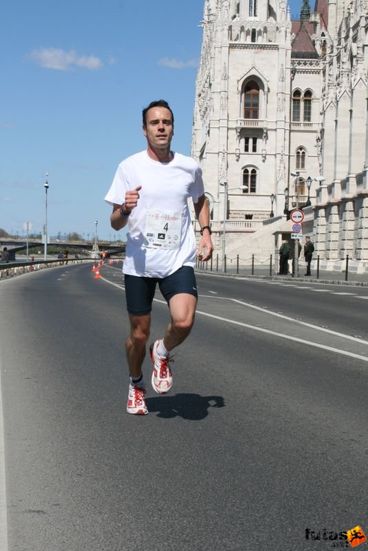 Vivicittá Félmaraton Futóverseny Budapest, Beda Szabolcs