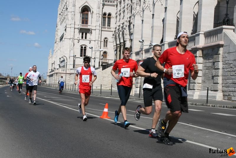 Vivicittá Félmaraton Futóverseny Budapest, vivicitta_felmaraton_8703.jpg