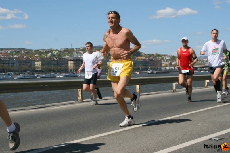 Vivicittá Félmaratoni Futóverseny Budapesten, vivicitta_felmaraton_8785.jpg
