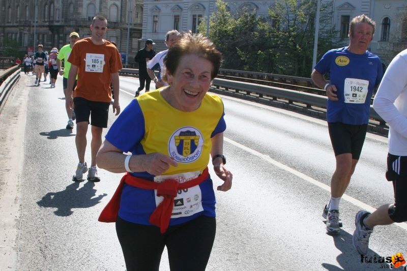 Vivicittá Félmaraton Futóverseny Budapesten, vivicitta_felmaraton_9376.jpg