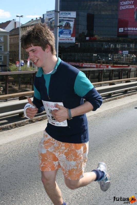 Vivicittá Félmaraton Futóverseny Budapesten, vivicitta_felmaraton_9386.jpg